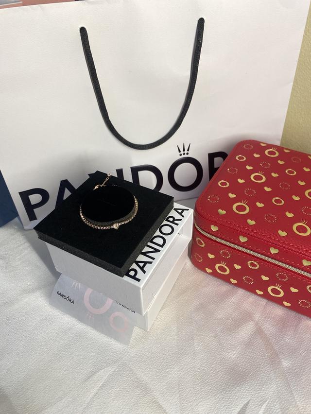 สร้อขอมือPandora สีโกลด์