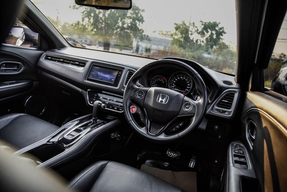 รหัส CBL2911 Honda HR-V 1.8 RS AT 2019 10