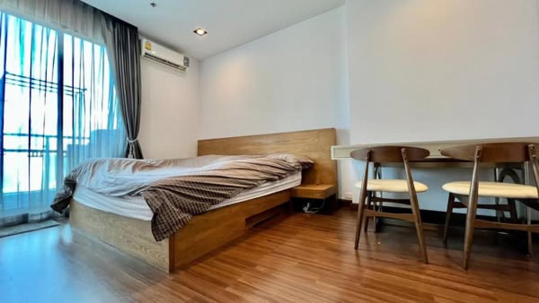 Premium Pool View Condo on High Floor – Supalai Premier @ Asoke 4