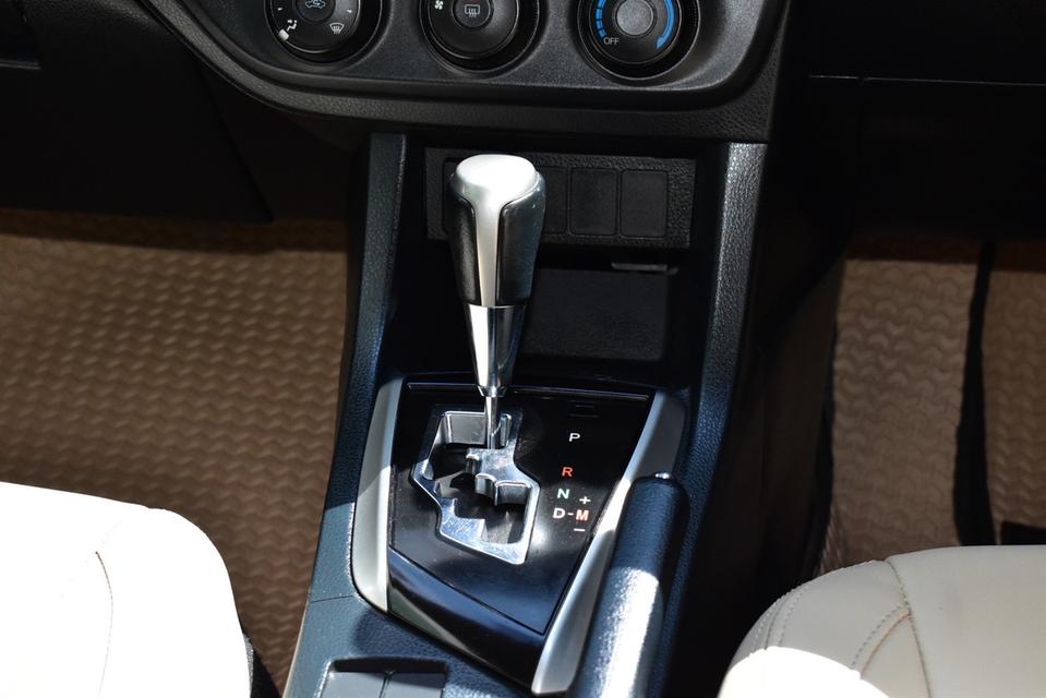 รหัสรถ PB7235 TOYOTA ALTIS 1.6G 2014 เบนซิน  11