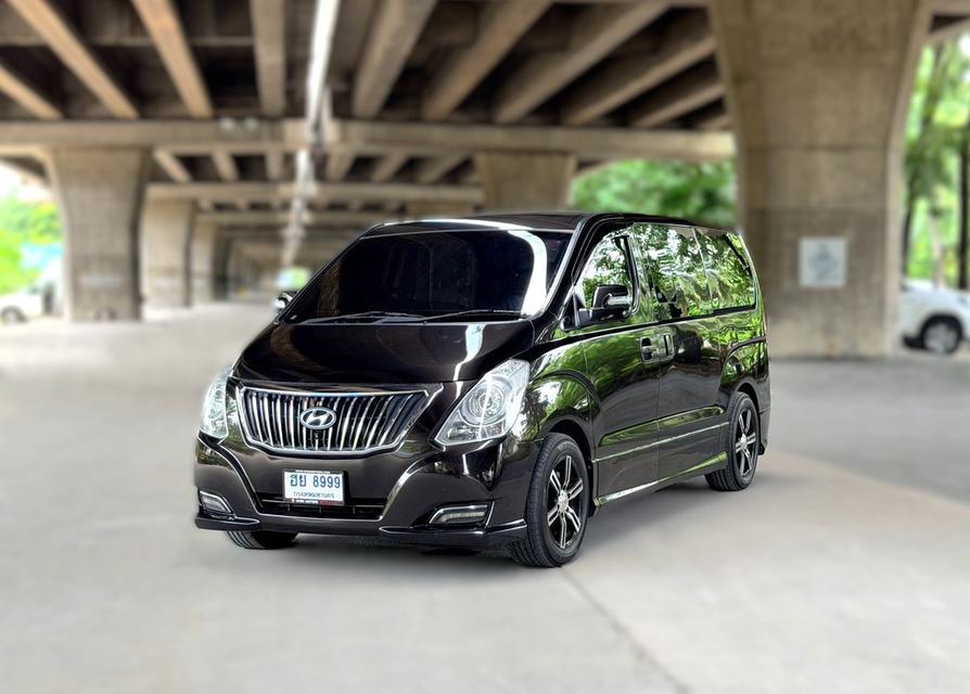 2018 HYUNDAI H1 2.5DELUXE รถสวยพร้อมใช้