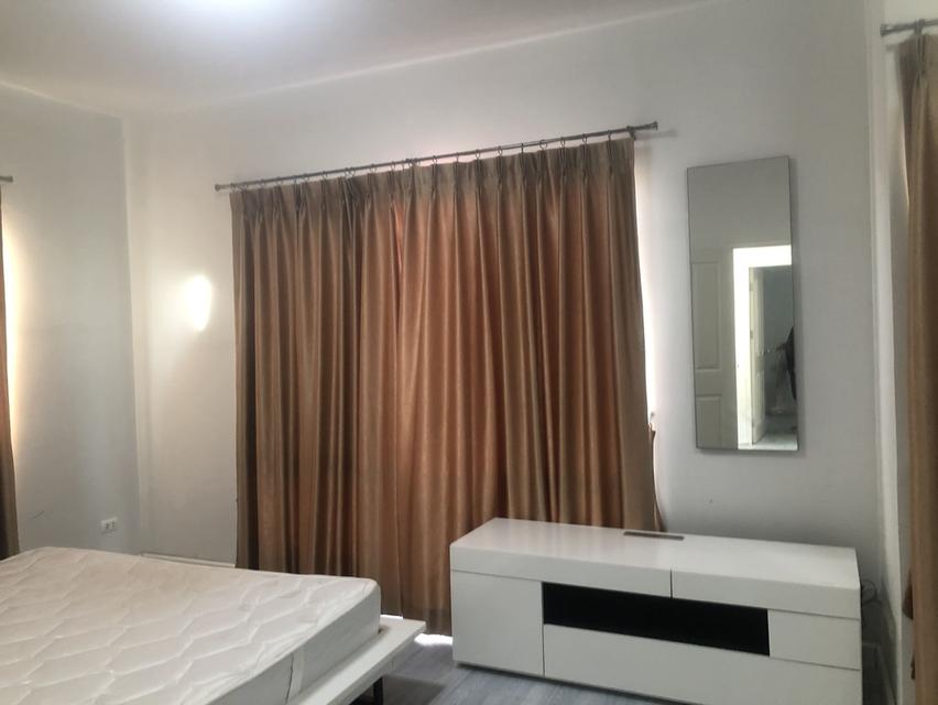 ขายบ้านเดี่ยวพร้อมเฟอร์ หมู่บ้านโมดิวิลล่าลาดกระบัง-สุวรรณภูมิ2.85ล้านบาทเจ้าของขายเอง 4