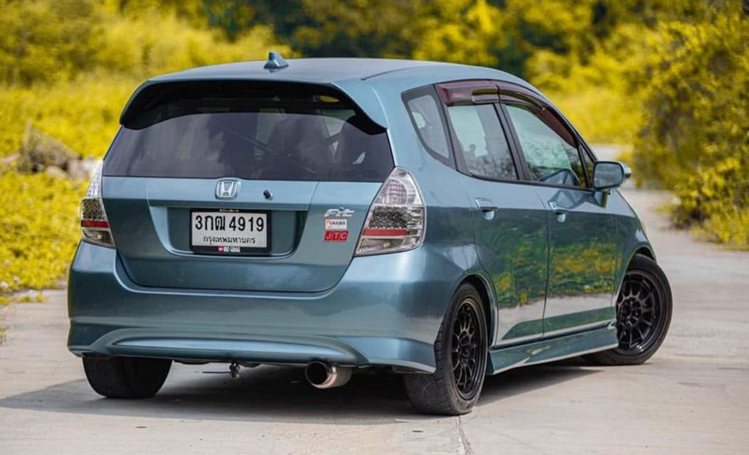 Honda Jazz ปี 2006 แต่งสวยๆ 2