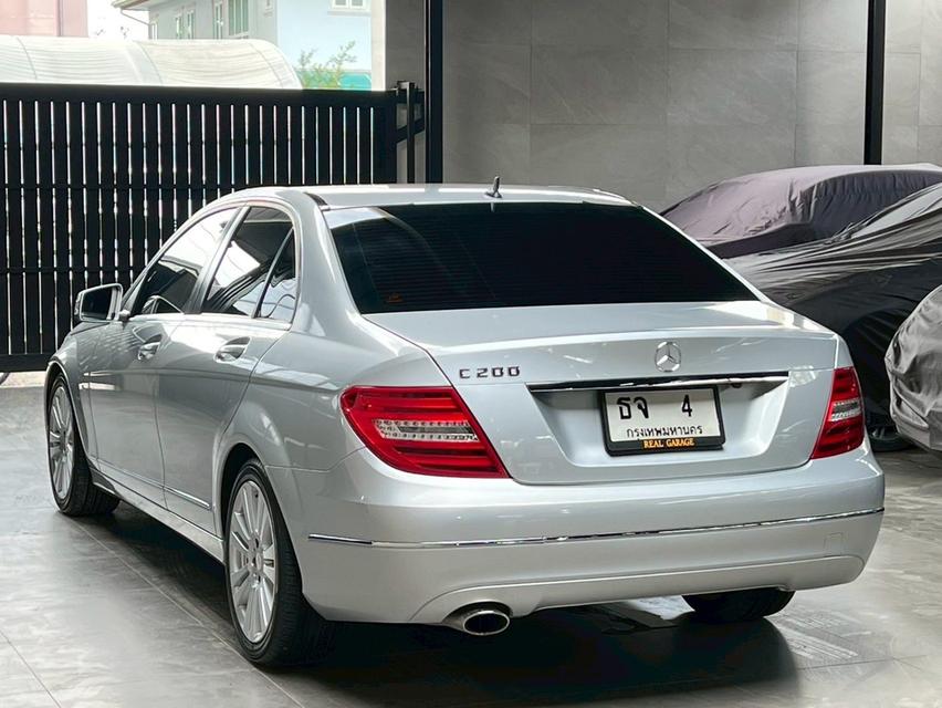 Mercedes-Benz C200 1.8 W204 Elegance CGI BlueEFFICIENCY Sedan 9