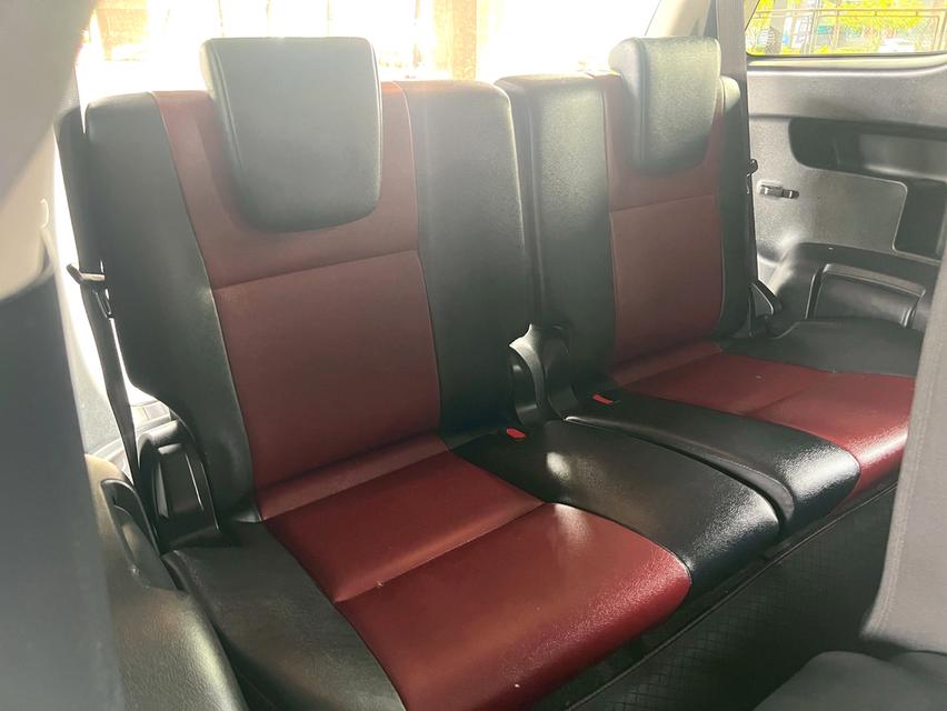 ขายรถ Toyota Fortuner 2.8 TRD ปี 2019 สีขาว เกียร์ออโต้ รูปที่ 11