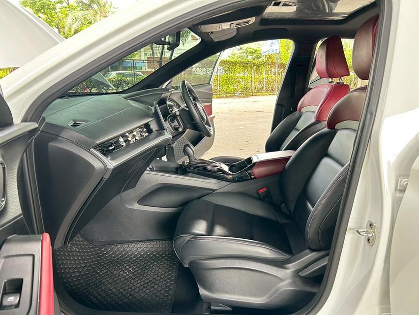 MG 5 1.5 X Sunroof AT ปี 2022 มือเดียว ไมล์ 30,xxx 16