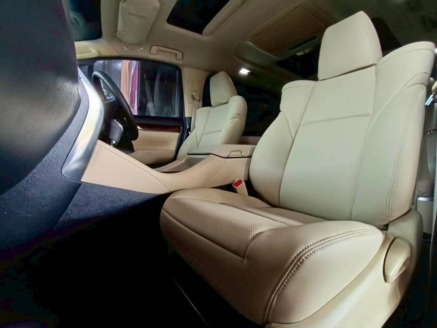 รหัสรถ PEAT9797 🚙🚐TOYOTA ALPHARD​ HYBRID  ปี​ 18 11