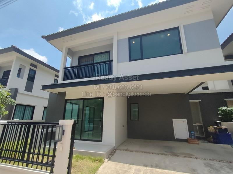 PN669HR0804 ให้เช่าบ้านเดี่ยว 2 ชั้น แกรนด์ บริทาเนีย บางนา สุวรรณภูมิ กม.26 เนื้อที่ 37 ตรว 3นอน 3น้ำ ทำเลดี เข้าออกได้ 3 ทาง