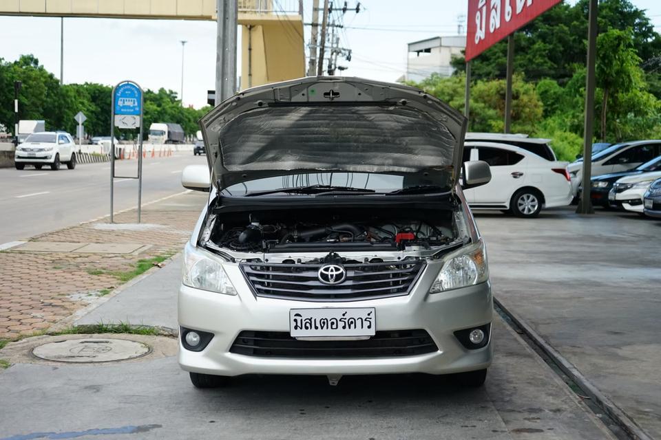 2012 TOYOTA INNOVA 2.0G 8