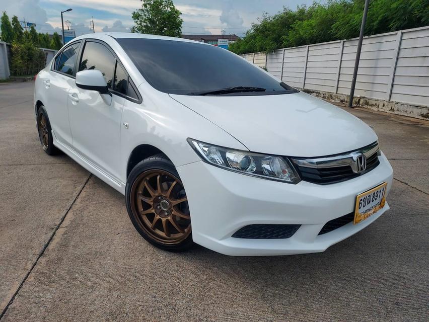 Honda Civic 1.8S FD ปี 2012  รถเดิมบาง 
