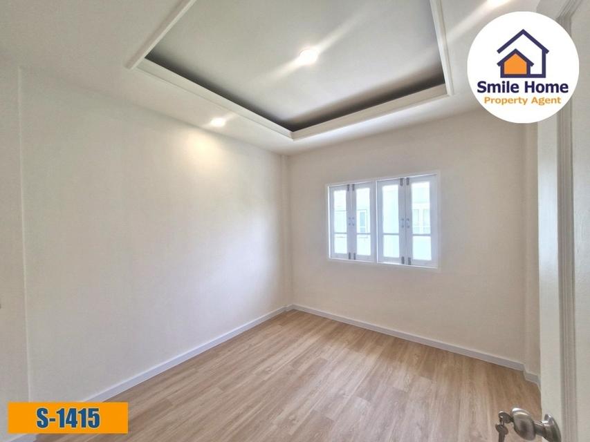 ลัลลี่วิลล์1 ซอยมังกร แพรกษา สมุทรปราการ หลังริมรีโนเวทใหม่ 9