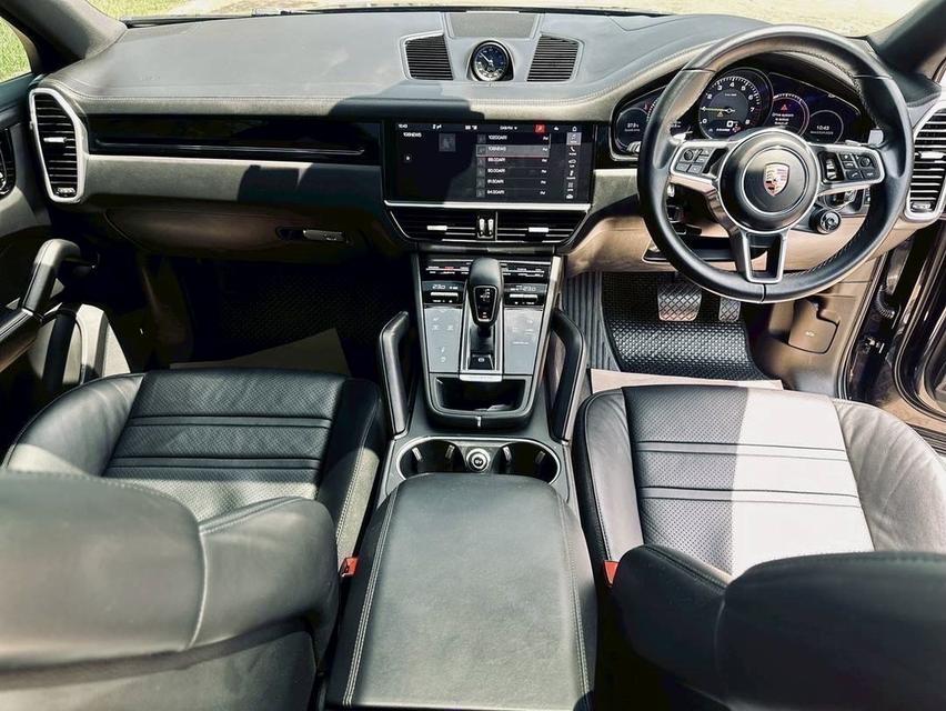 Porsche Cayenne Coupe