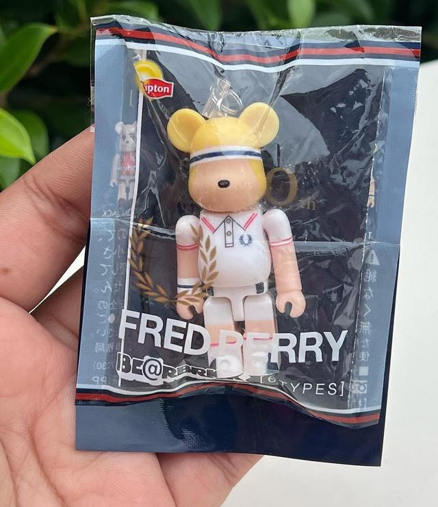 ขาย Bearbrick Fredperry 100% ไม่เคยแกะซอง 1