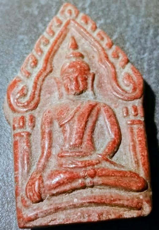 พระขุนแผนหลังกุมารหลวงพ่อกวย