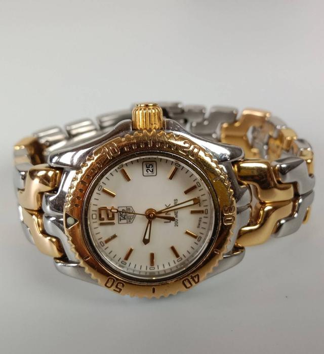 TAG Heuer Ladies SS/18k Gold WT1455 QB9457 Mother of Pearl Link Watch