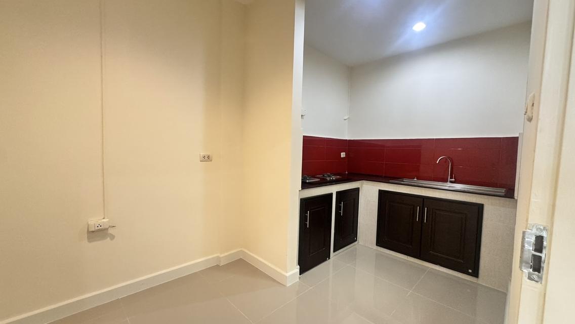 ทาวน์โฮม 3 ชั้น หมู่บ้านไพร์ม เกษตร-นวมินทร์ 5