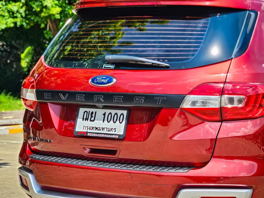 Ford Everest 8