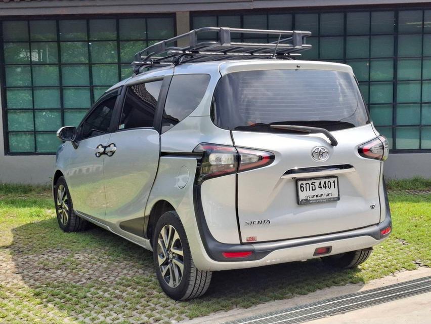 รหัสรถ KN4401 TOYOTA SIENTA 1.5 V ปี 2017 11