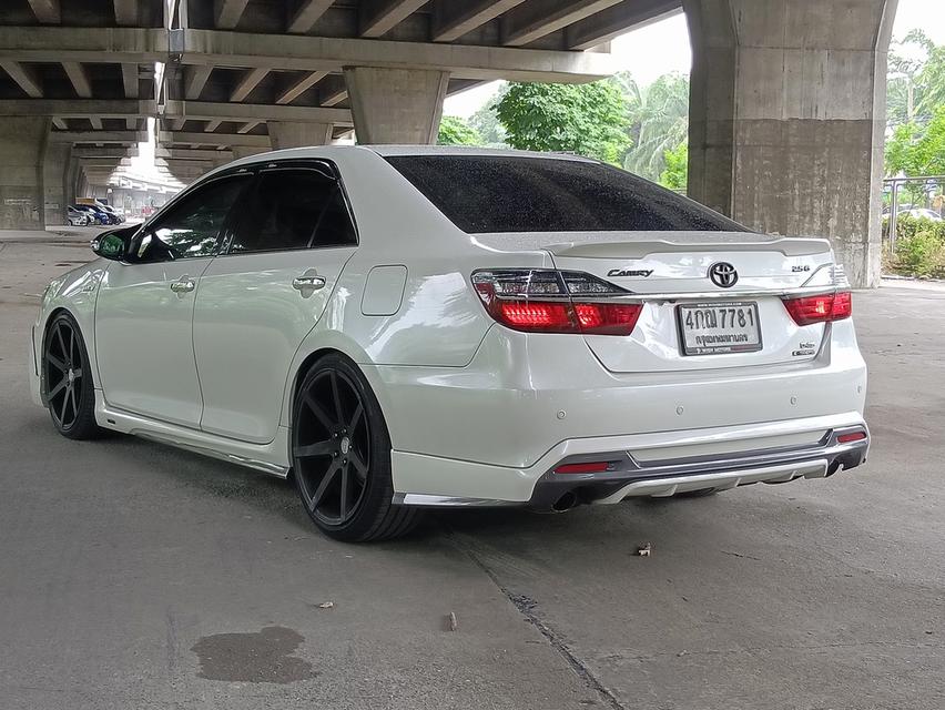 toyota Camry 2.0G extremo 5