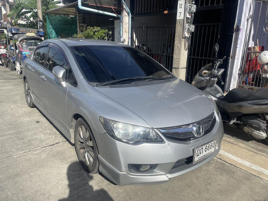 Honda civic 1.8 top สุดปี10 ภายในดำ