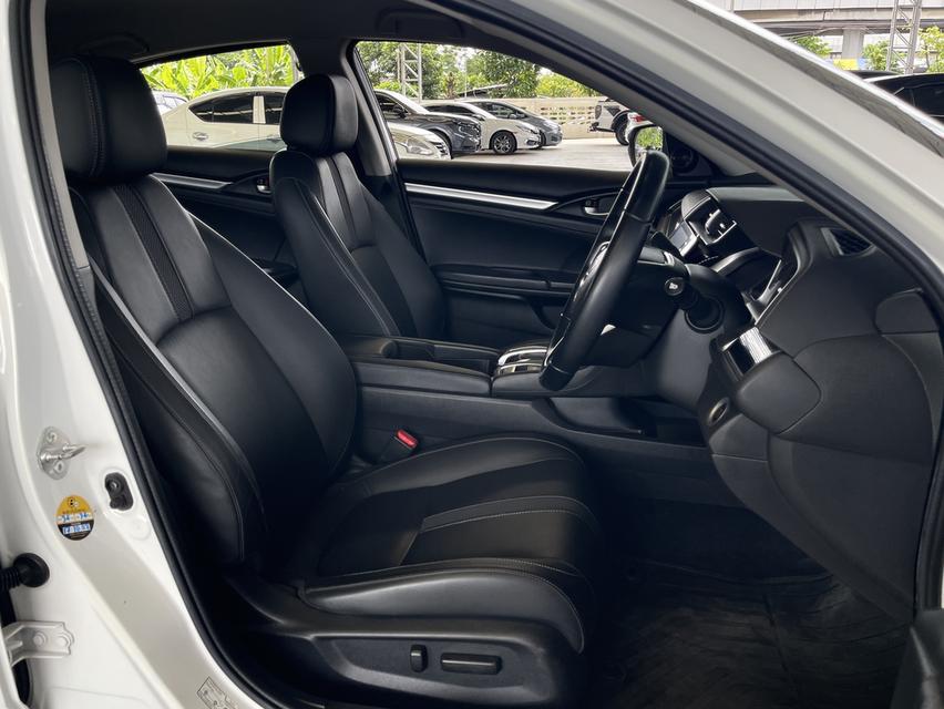 2019 HONDA CIVIC FC 1.8 EL i-VTEC สีขาว เลขไมล์ 113849 กม. 10