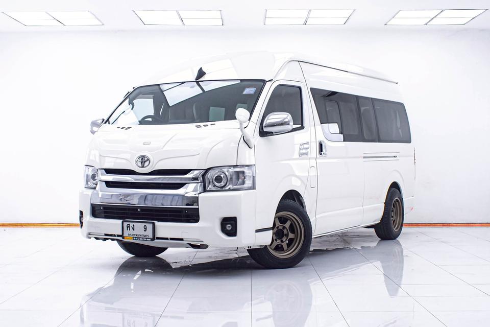 TOYOTA COMUTER 3.0 D4D 2017 