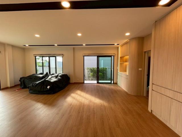 🏡 ขายบ้านเดี่ยว 2 ชั้น CENTRO Ratchapruek – Pinklao (เซนโทร ราชพฤกษ์–ปิ่นเกล้า) พื้นที่ใช้สอย: 210 ตร.ม. ที่ดิน: 52.6 ตร.วา 4 ห้องนอน | 5 ห้องน้ำ 6