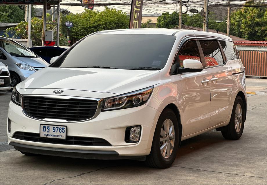 ขาย Kia Grand Carnival 2.2LX ปี18