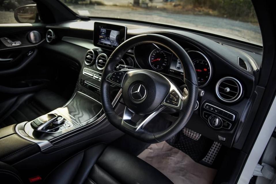 Mercedes-Benz GLC250 4Matic Coupe AMG AT 2019 รหัส CBL2370 11