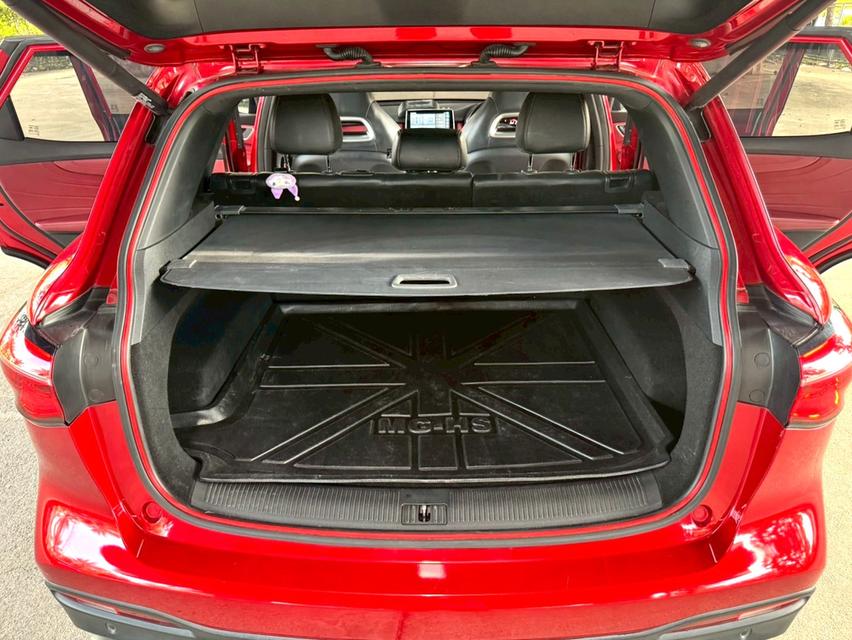 ขายรถ MG HS 1.5X Sunroof ปี 2020 สีแดง เกียร์ออโต้ 18