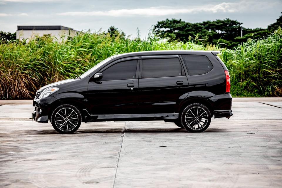 Toyota Avanza 1.5S ปี 2008 รุ่นท๊อปสุด สีดำ 8