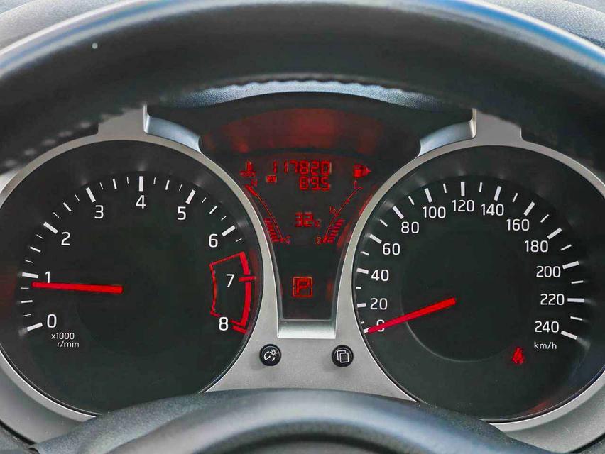 ขาย 2014 NISSAN JUKE 1.6 V 19