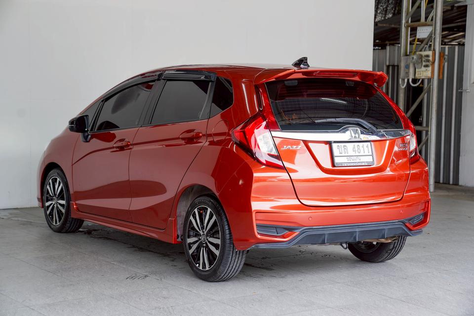 ขายรถยนต์มือสอง Honda Jazz 1.5RS รูปย่อยที่ 4