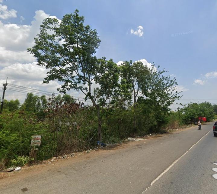ให้เช่าที่ดินทำเลดีตำบลเมืองเก่า 4 ไร่ หน้าติดถนน4เลน304ฉะเชิงเทรา-กบินทร์บุรี ด้านหลังติดถนนลาดยาง อ.พนมสารคาม ฉะเชิงเทรา