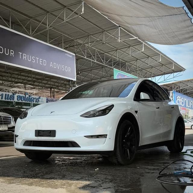 ขายด่วน TESLA MODEL Y 3