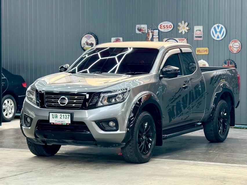 NISSAN NAVARA NP300 2.5 Calibre E Black Edition King Cab ปี2020