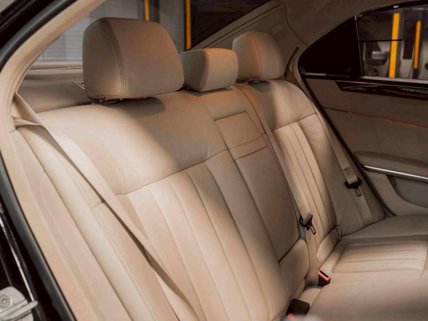 รหัสรถ 67GG7411 Mercedes Benz E300 Bluetec Hybrid 2014 16