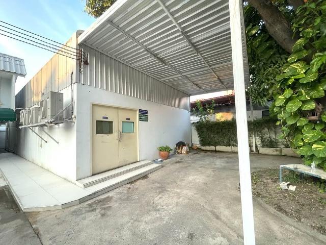 ทำเลดี ครัวกลาง BTS ทองหล่อ 900ม. เซ้ง-เช่า Cloud Kitchen 2 ชั้น 402ตร.ม. 102ตร.วา. 5นอน 5น้ำ รร.นานาชาติ บางกอกเพรพ 0.5 4