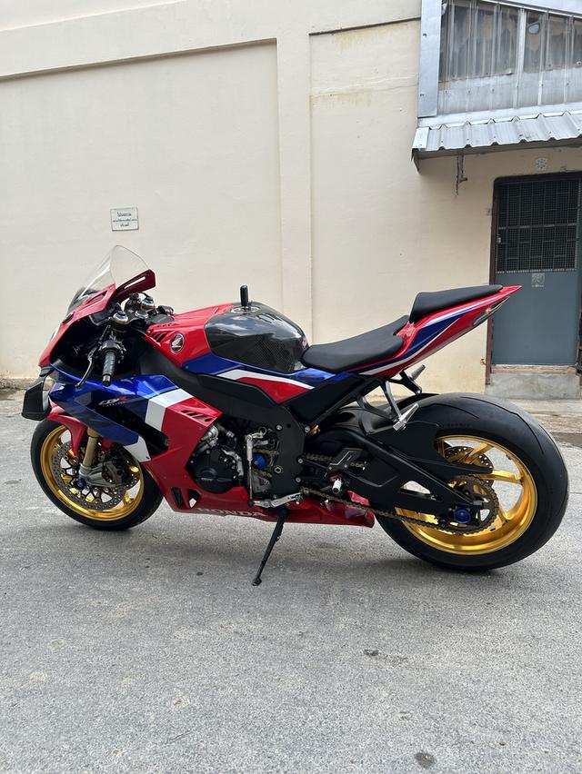 cbr1000rrr sp ปี 2021 รูปที่ 3