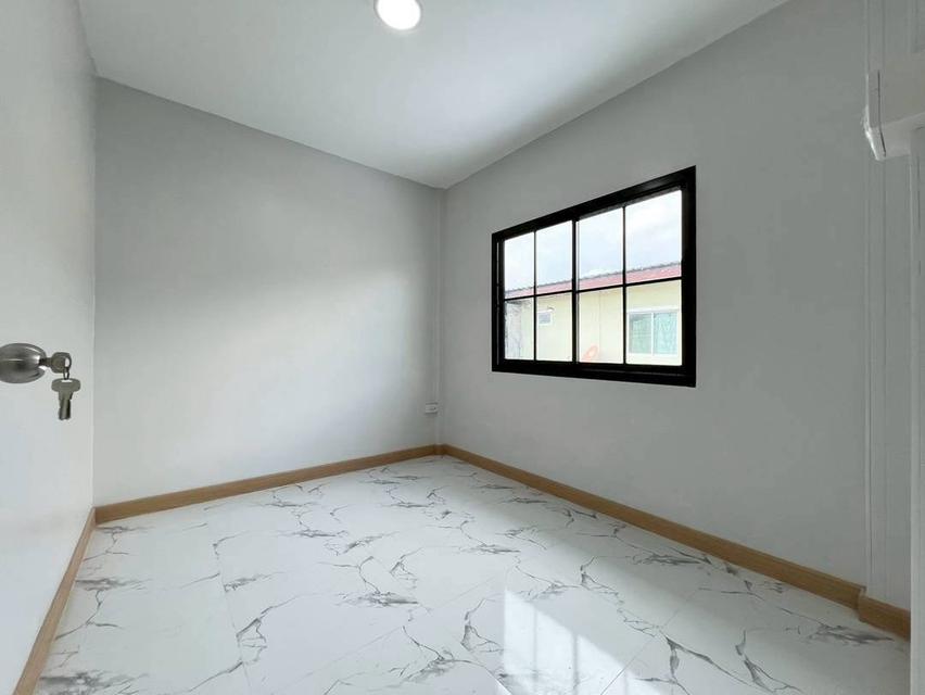 หมู่บ้านบัวทองธานีเฟส15 12