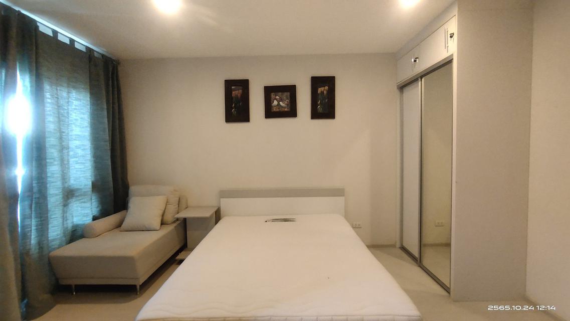 Condolet Pixel Sathorn