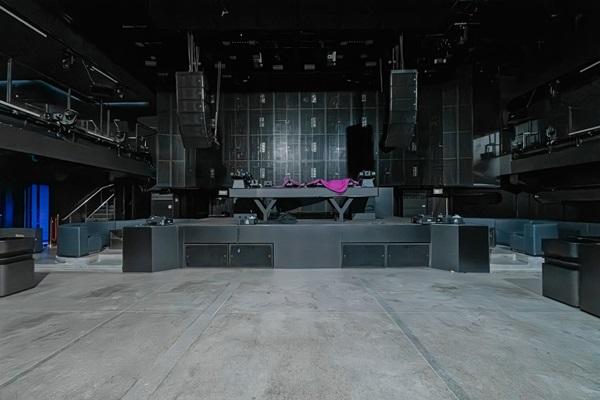 ปล่อยเช่า ผับ Nightclub / เซ้งอาคาร 3 ชั้น (2,100 ตรม.) ทำเลใจกลางเอกมัย สามารถดำเนินธุรกิจต่อได้ทันที โทร 090-6360022 2