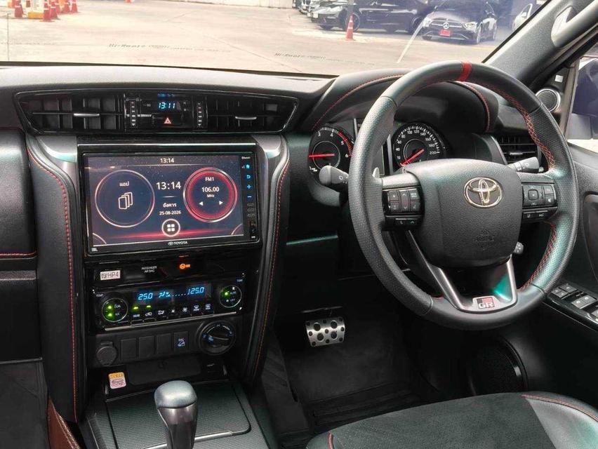 TOYOTA FORTUNER 2.8 GR SPORT BLACK TOP 4WD ปี 2023 รูปที่ 7