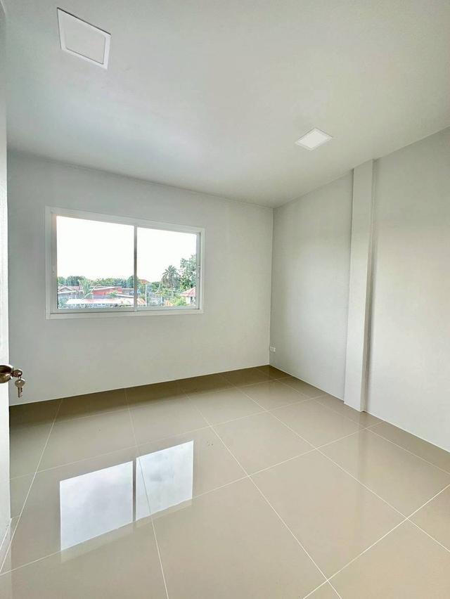 บ้านสวยทำเลค้าขายได้ หมู่บ้านปิยวรารมย์ เฟส 1 ต้นโครงการ ถนนบ้านกล้วย–ไทรน้อย อำเภอบางบัวทอง นนทบุรี 16