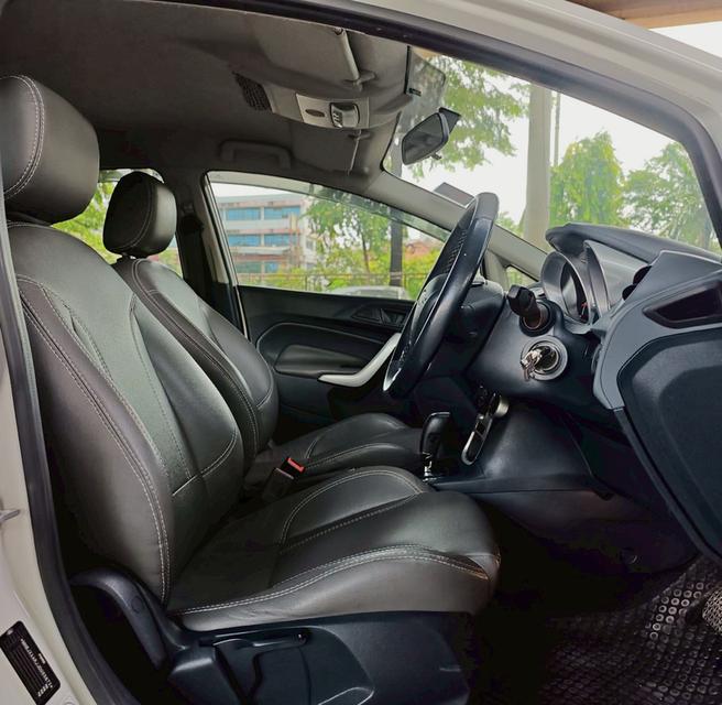 FORD Fiesta 1.5 Sport Hatchback AT ปี 2013 6