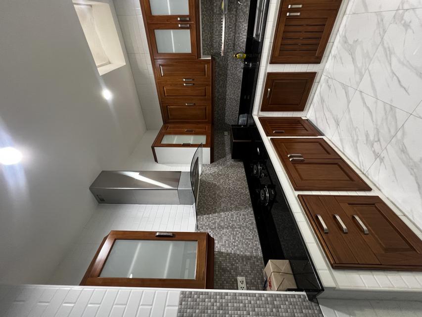ให้เช่าทาวน์โฮม 3.5 ชั้น พร้อมเฟอร์นิเจอร์ โครงการ Haus35 แจ้งวัฒนะ 5