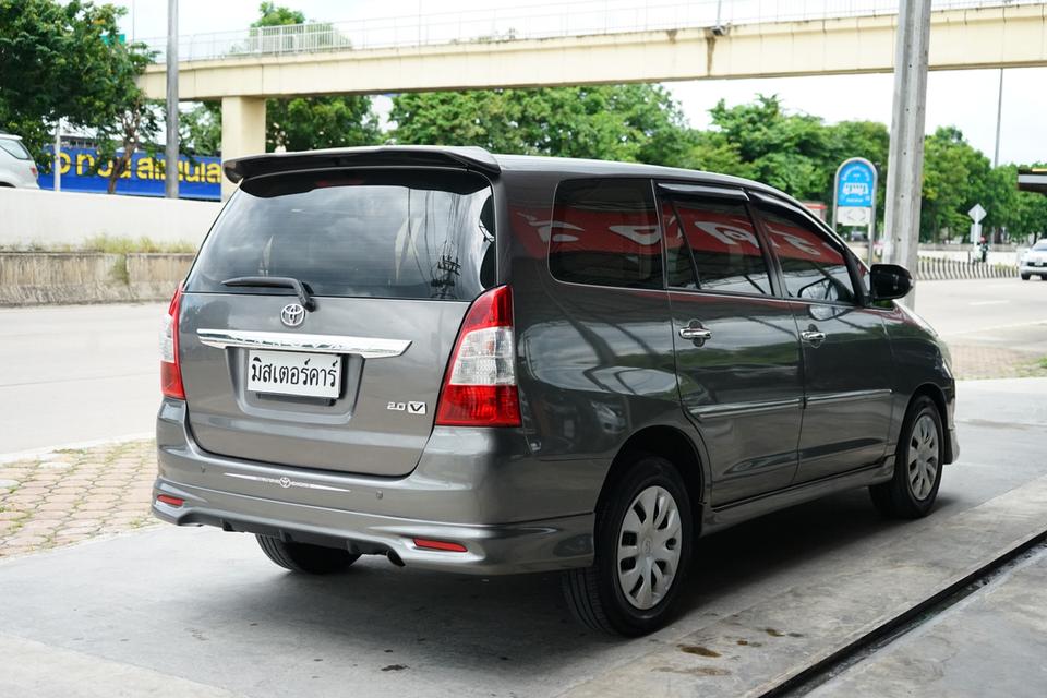 2013 TOYOTA INNOVA 2.0 V
