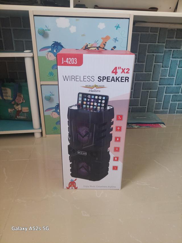 ลำโพงไร้สายแบบพกพา มือสองสภาพดีใช้เพียง 3 ครั้ง