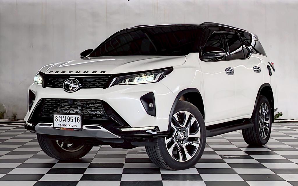 Toyota Legender 2.8 4WD ปี 2020จด2022