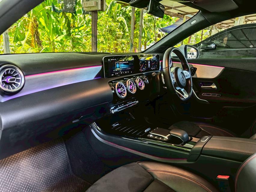 Mercedes-Benz A200 AMG Dynamic ปี 2020 11